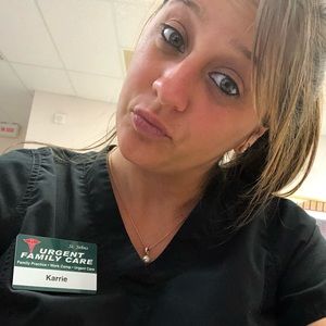 Meet your Posher, Karrie